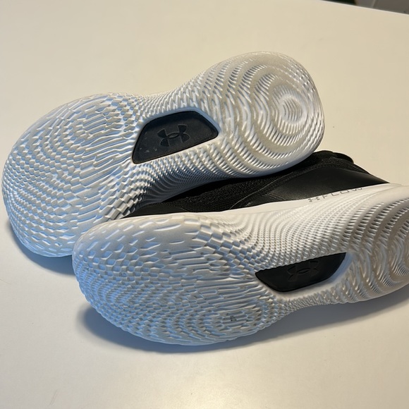 Stephen Curry Under Armour Flow youth 7 - Picture 4 of 5